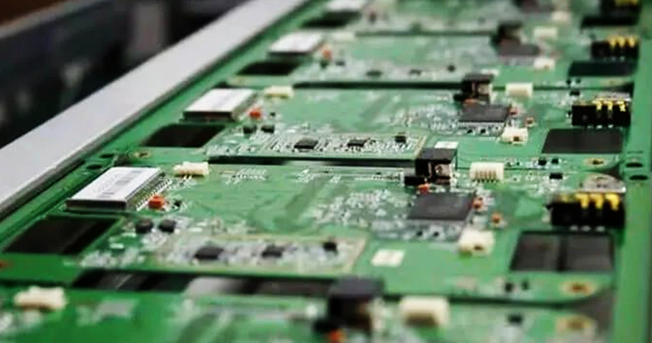 Otimização do layout da linha de produção no processamento de PCBA