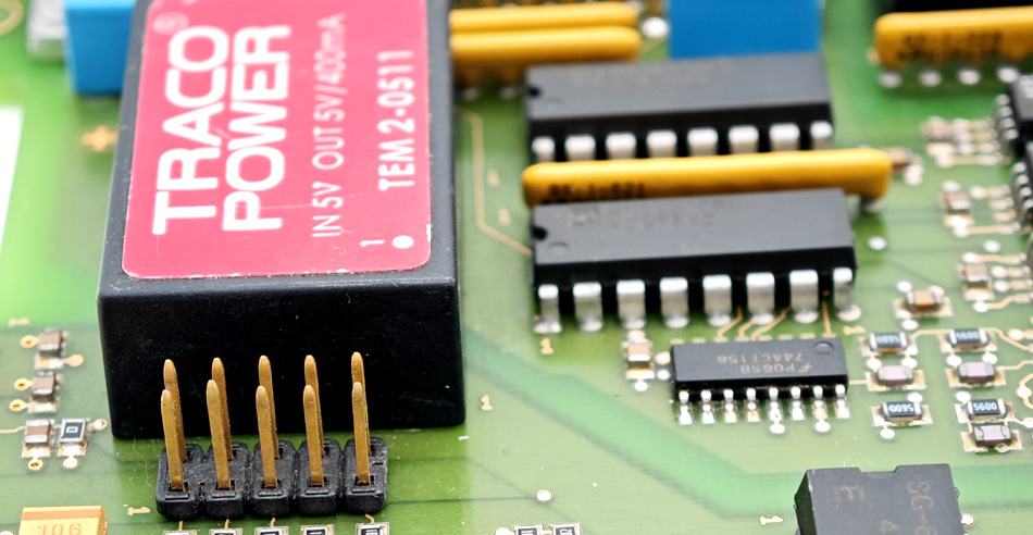 Tendência de miniaturização e desafios técnicos no processamento de PCBA