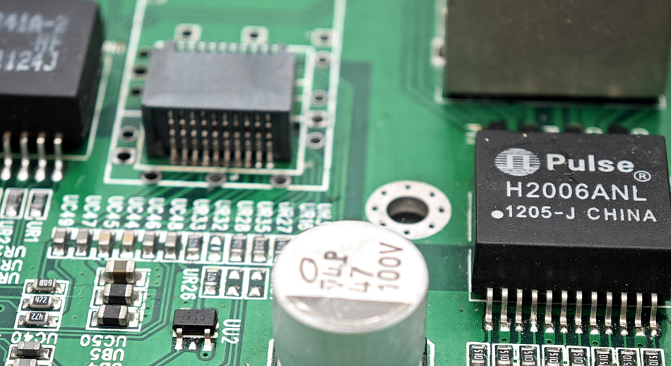 Explorando as diferenças em tecnologia e serviços entre as fábricas globais de PCBA