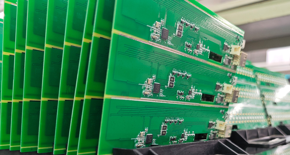 Resposta rápida: Como as fábricas da PCBA podem reduzir o ciclo de entrega de pedidos urgentes?